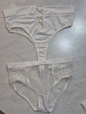 Women's Cream Lace & Satin Bikini Briefs